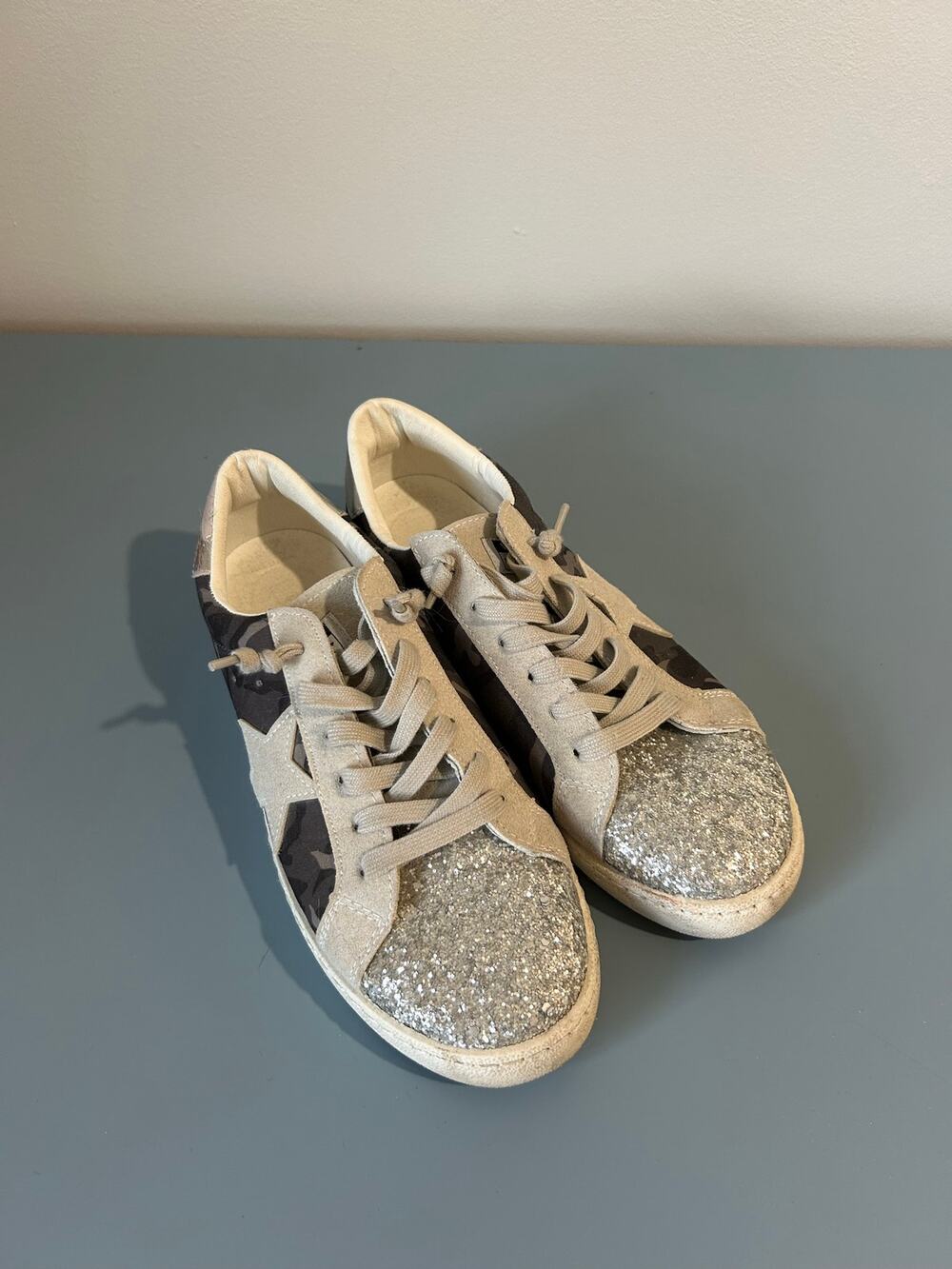 Vintage Havana Bianca sneaker womens 8 sparkle camo star *flaw*